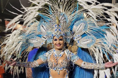 'Com saudade', desabafa musa da Portela após dois anos longe da Sapucaí