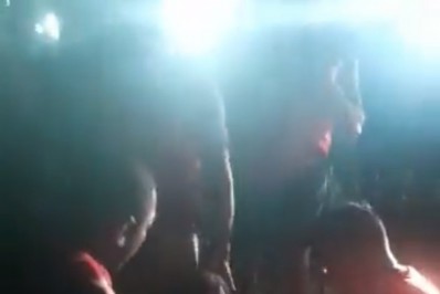 Criança é salva de afogamento por policial militar em Copacabana