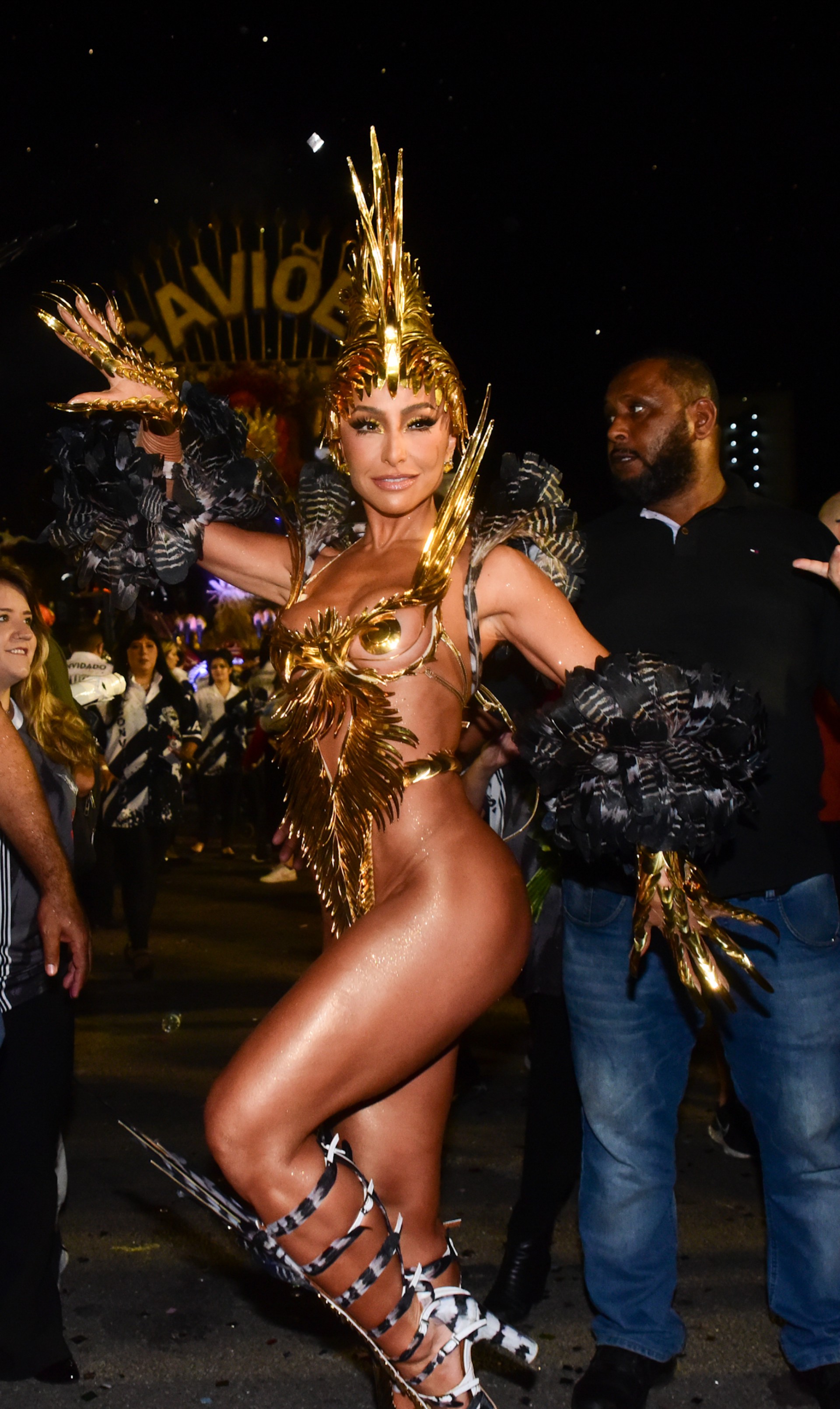 Sabrina Sato na concentração da Gaviões da Fiel - Leo Franco / Ag. News