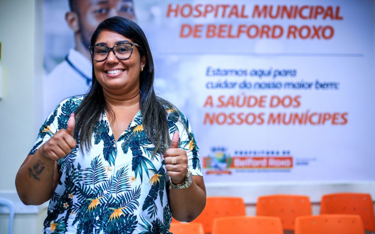 Camila Andrade passou mal ao sair de casa com dor no peito e dorm&ecirc;ncia na m&atilde;o. Ela foi atendida no hospital municipal