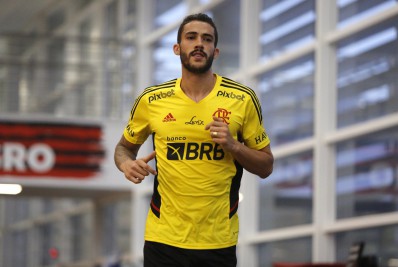 Após 15 dias fora, Gustavo Henrique segue sua recuperação de lesão no quadríceps
