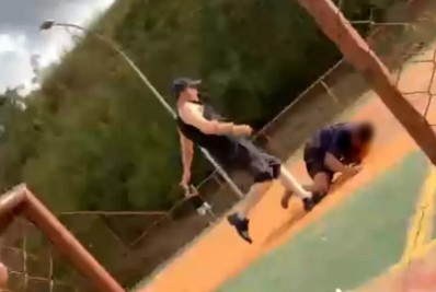 Adolescente 14 anos é espancado por homem em quadra esportiva no DF 