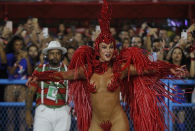 Grande Rio volta a se apresentar no Desfile das Campeãs; confira outras escolas