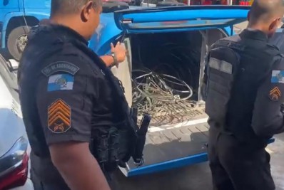 Mulher é detida em ferro-velho clandestino próximo à Estação Manguinhos