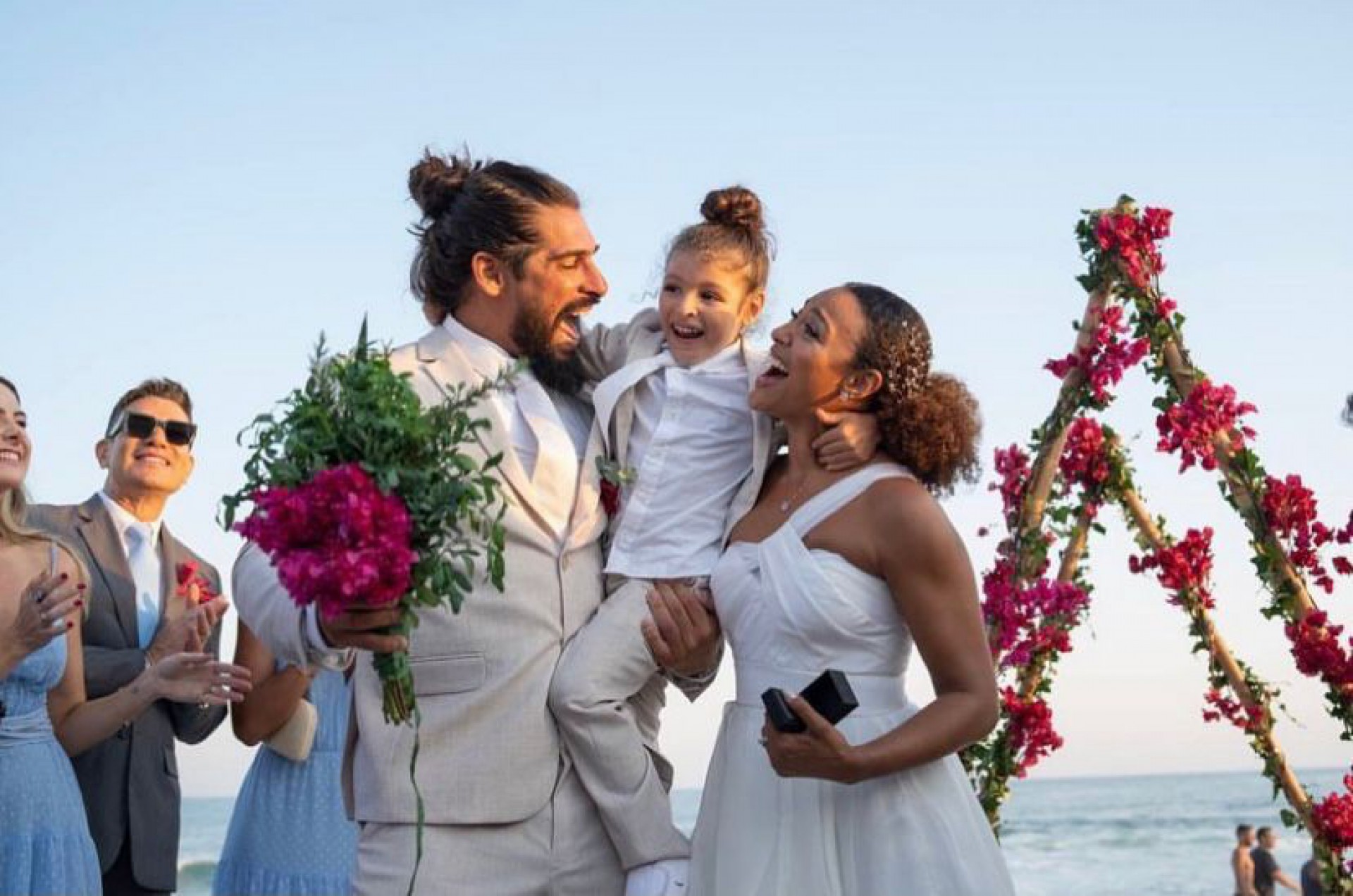 Sheron Menezzes, Saulo Camelo e Benjamin - Reprodu&ccedil;&atilde;o / Instagram