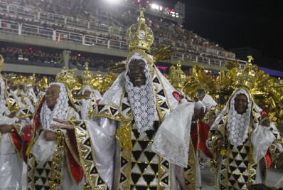 Carnaval deverá movimentar R$ 8,18 bilhões no turismo brasileiro, diz CNC