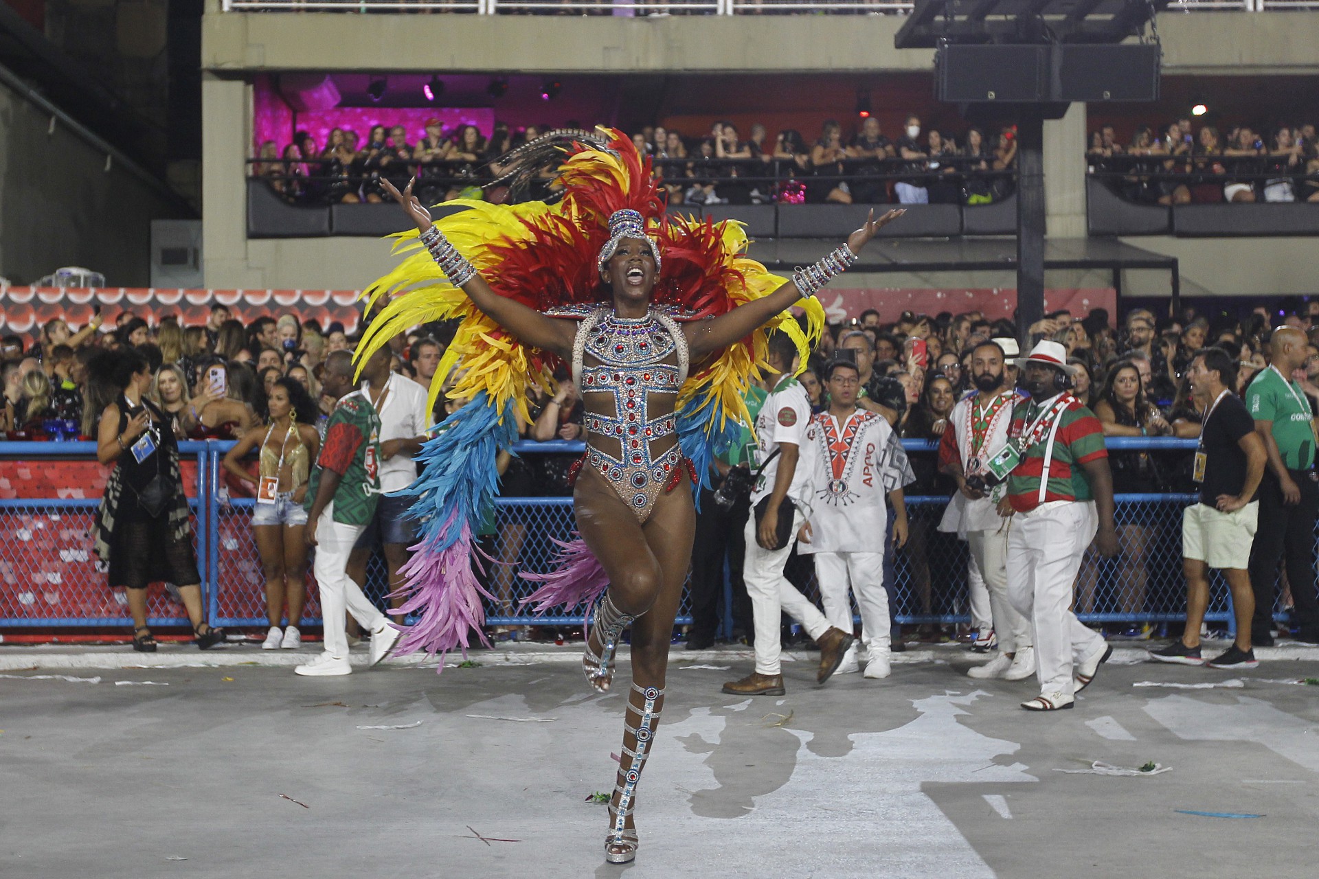 Camilla de Lucas desfilou na Grande Rio  - Reginaldo Pimenta / Agencia O Dia