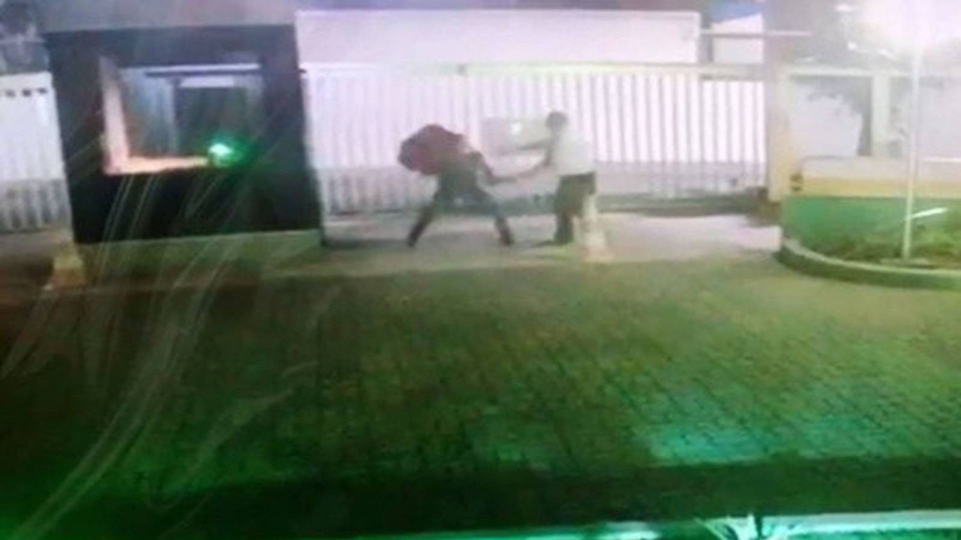 O caso aconteceu em março do ano passado, na Barra da Tijuca - Reprodução