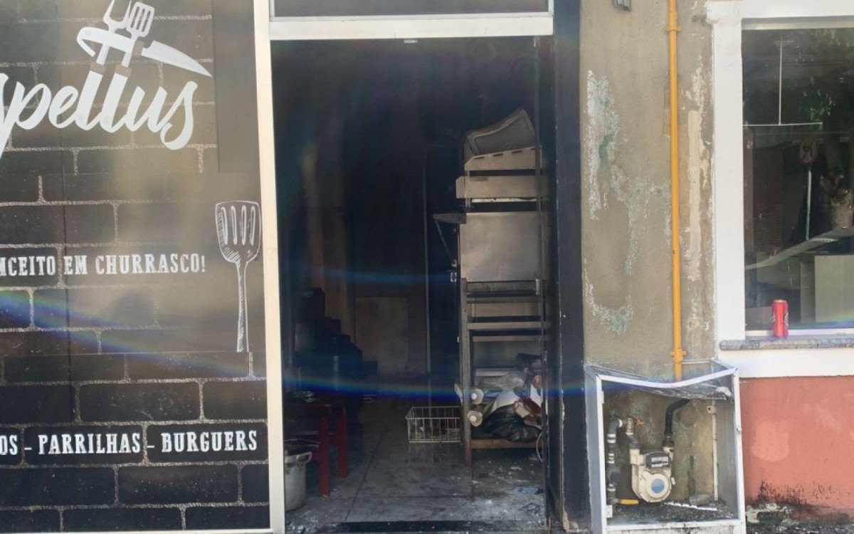 Bar e restaurante de Cabo Frio tem princípio de incêndio após incidente na cozinha - Ludmila Lopes (RC24h)