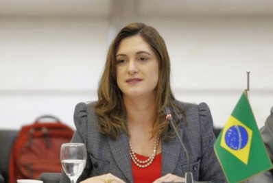 Acidente tira ministra da Semana Nacional da Família promovida pela Secretaria de Educação
