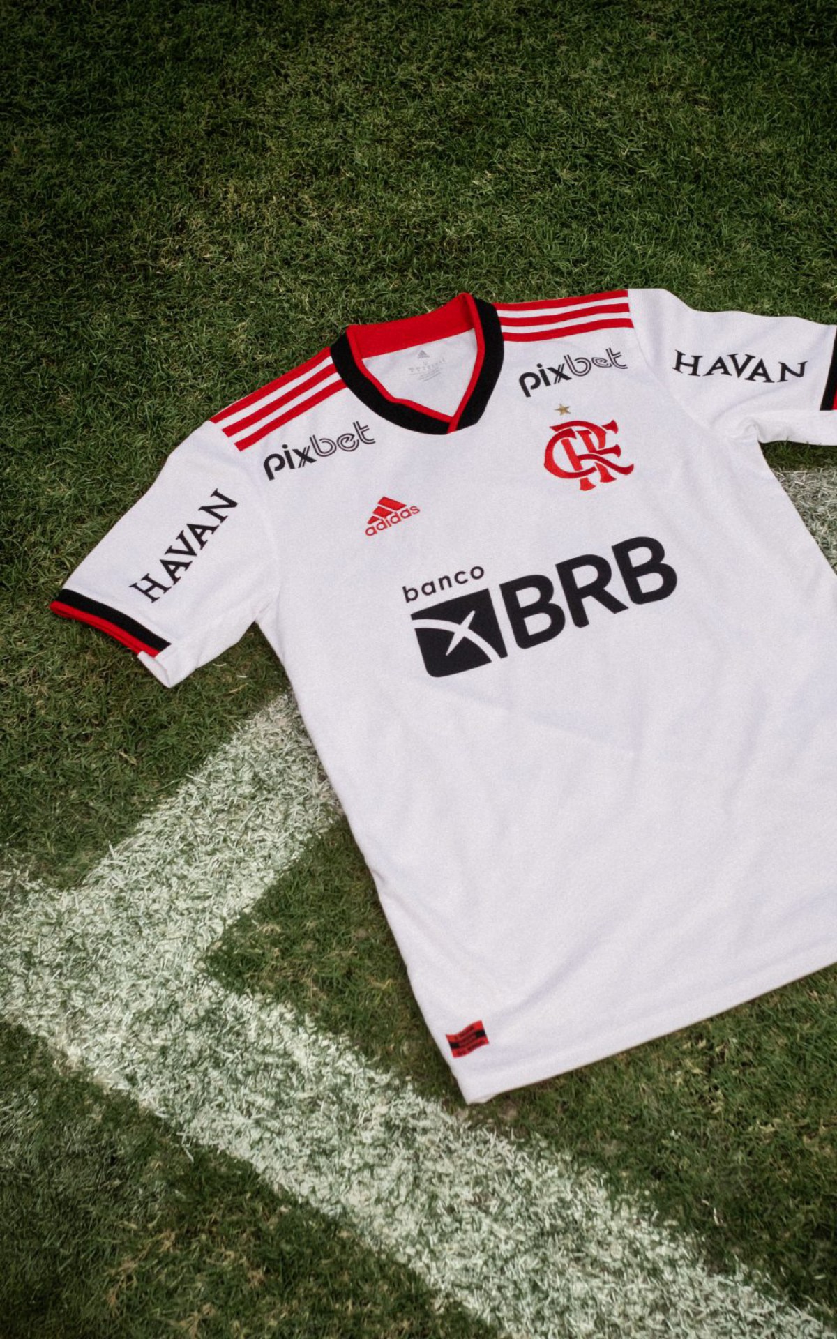 Novo uniforme 2 do Flamengo