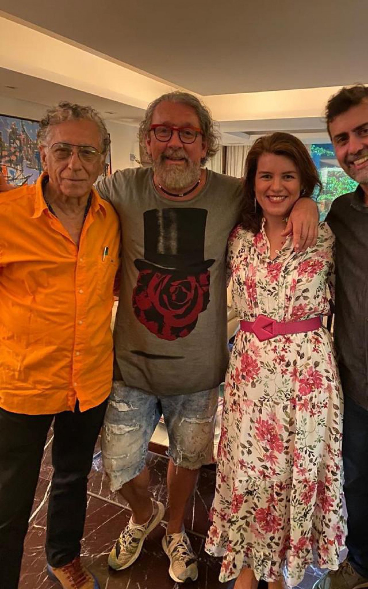 Kakay recebe Freixo, artistas e intelectuais em jantar no Rio