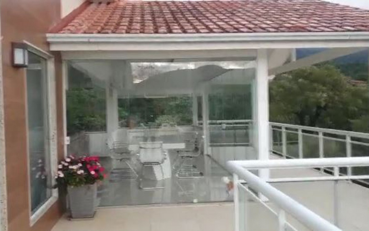 Endereço em Nova Friburgo, na Região Serrana do Rio, alvo da operação contra a milícia da Muzema, na Zona Oeste