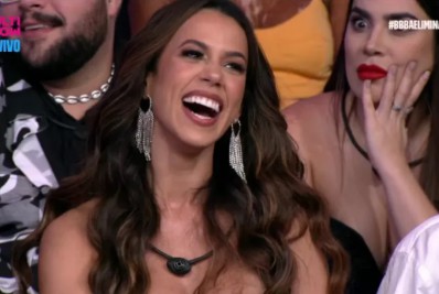 Larissa Tomásia passa mal e deixa gravação ao vivo