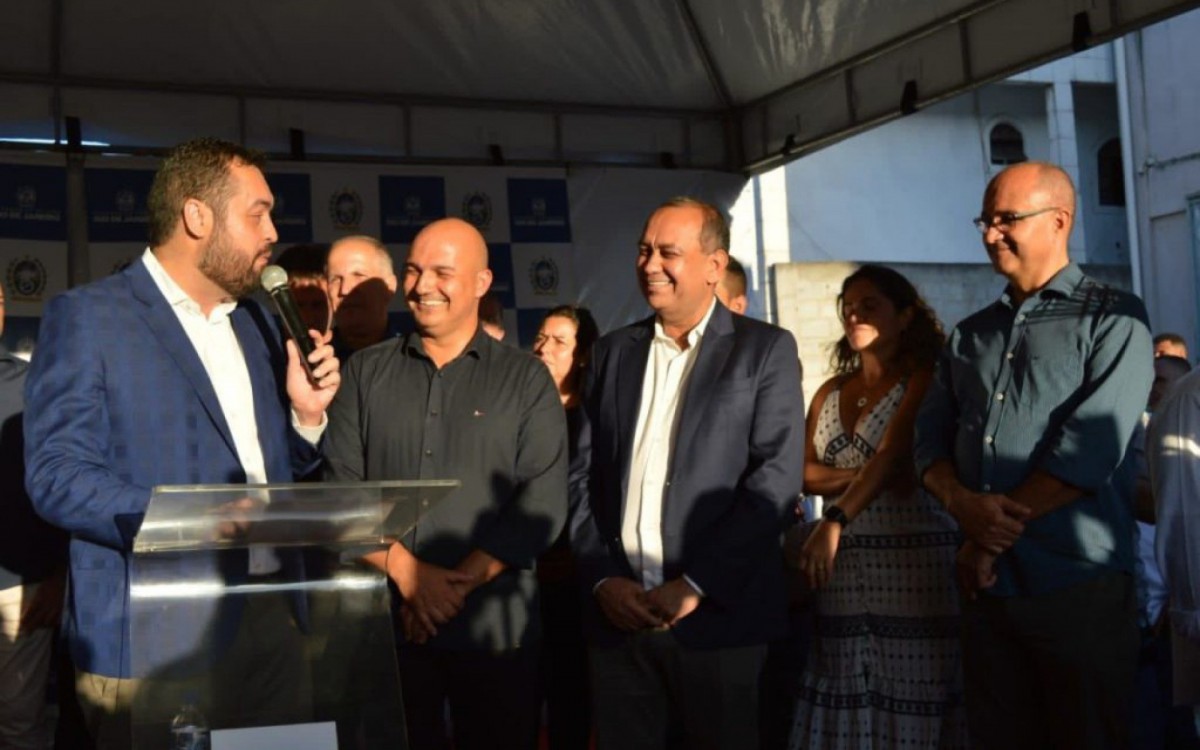 Governo do Estado assina termos de coopera&ccedil;&atilde;o t&eacute;cnica e inicia obra na Regi&atilde;o dos Lagos