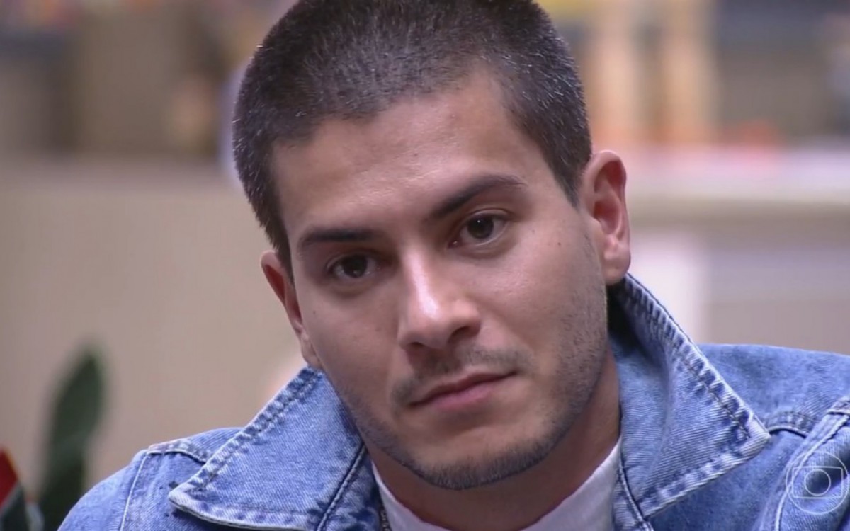 Arthur Aguiar - reprodu&ccedil;&atilde;o da TV Globo