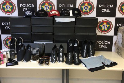 Polícia Civil faz operação contra venda de produtos falsificados na Zona Oeste