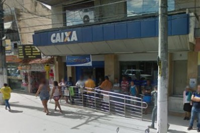 Funcionária da Caixa Econômica de Saquarema é presa por fraude no auxílio emergencial