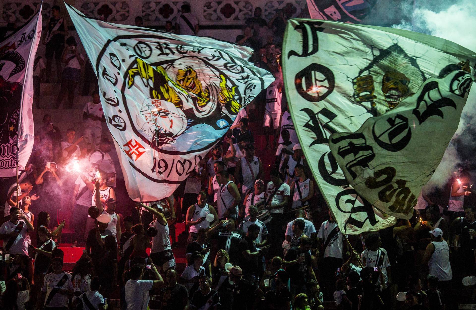 Roberto Dinamite recebeu homenagem em noite histórica em São Januário - Daniel Ramalho / Vasco