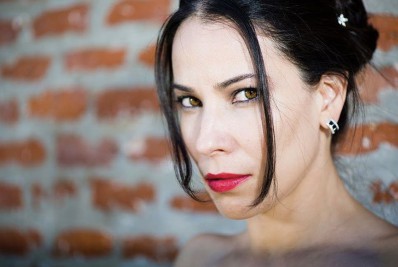 Morre Jossara Jinaro, atriz brasileira que integrava o elenco de 'ER'