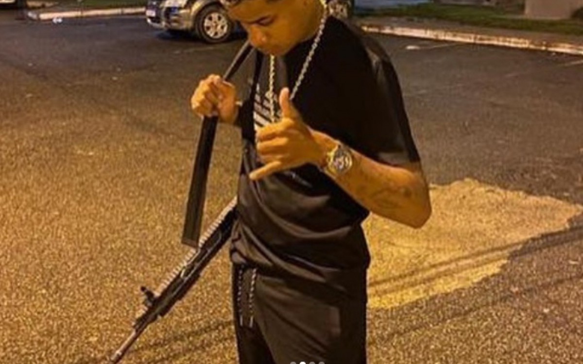 "Sementinha" pertence o Terceiro Comando Puro (TCP). O traficante ficou ferido no confronto com os policiais