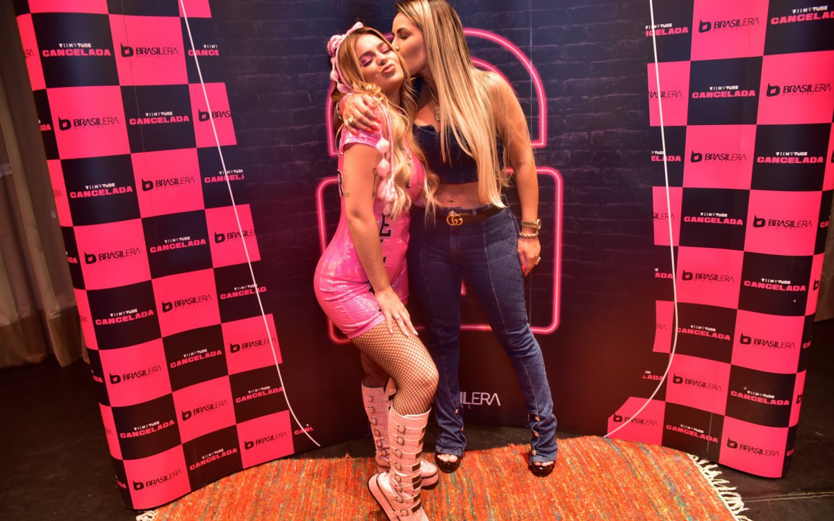 Viih Tube e Deolane Bezerra