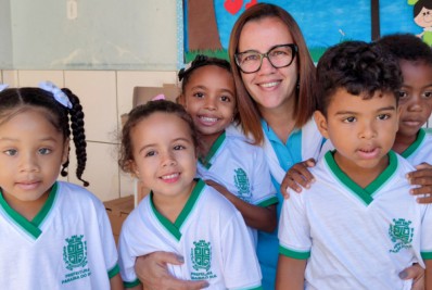 Estudantes de Paraíba do Sul começam a receber novos uniformes e kits de material escolar