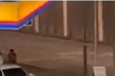 Policial federal discute em posto de gasolina, mata uma pessoa e deixa outras três feridas