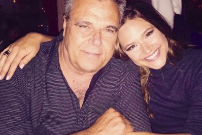 Juliana Paiva compartilha foto antiga em homenagem ao pai: 'Conectados para sempre'