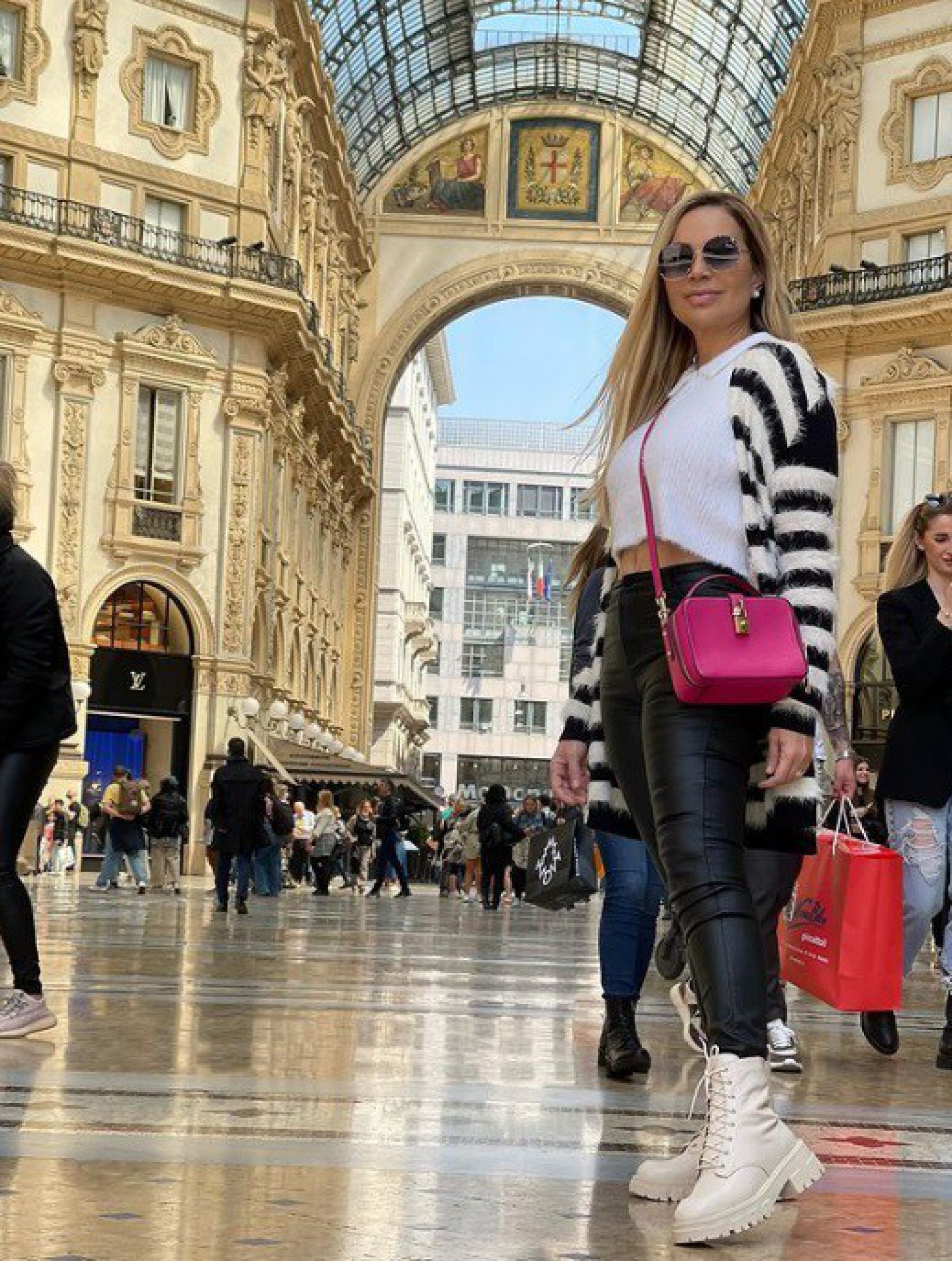 Solange Almeida contou para os fãs que foi roubada na Itália  - Reprodução/Instagram