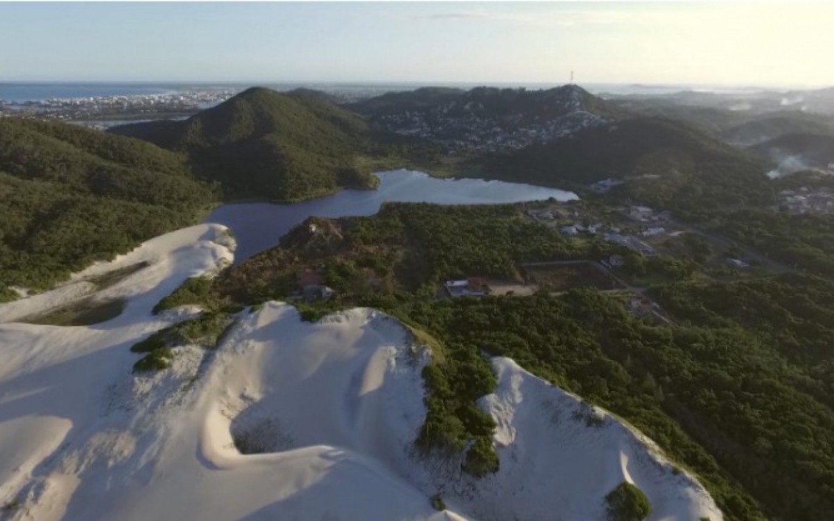 Dunas do Per&oacute; &eacute; outra APA que est&aacute; na mira dos especuladores 
