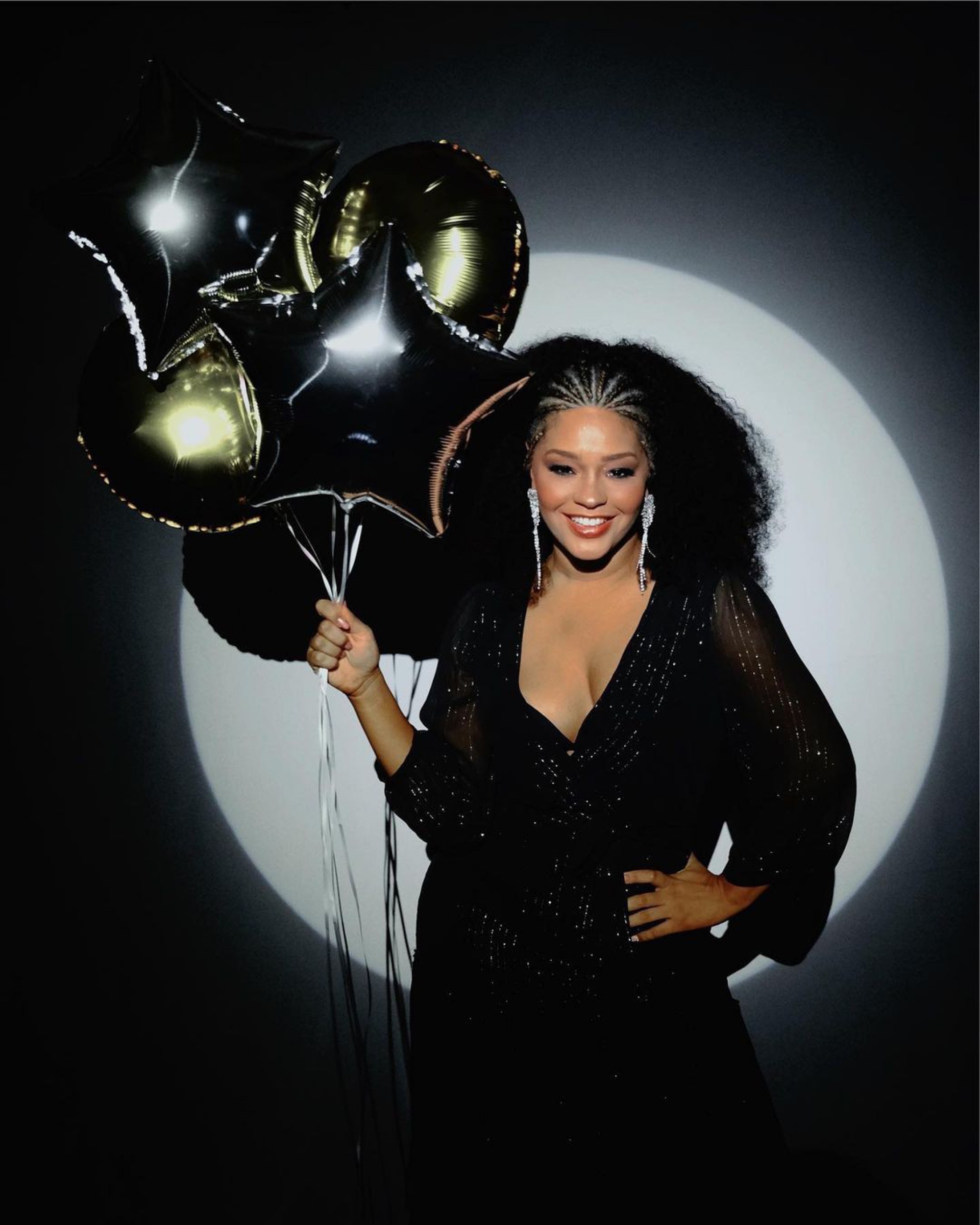 Juliana Alves comemora aniversário com ensaio fotográfico e celebra a chegada dos 40 anos - Reprodução/Instagram