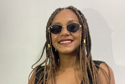 Jessilane faz mudança de visual e coloca tranças no cabelo