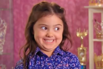 Kailia Posey, participante de reality sobre misses infantis, morre aos 16 anos