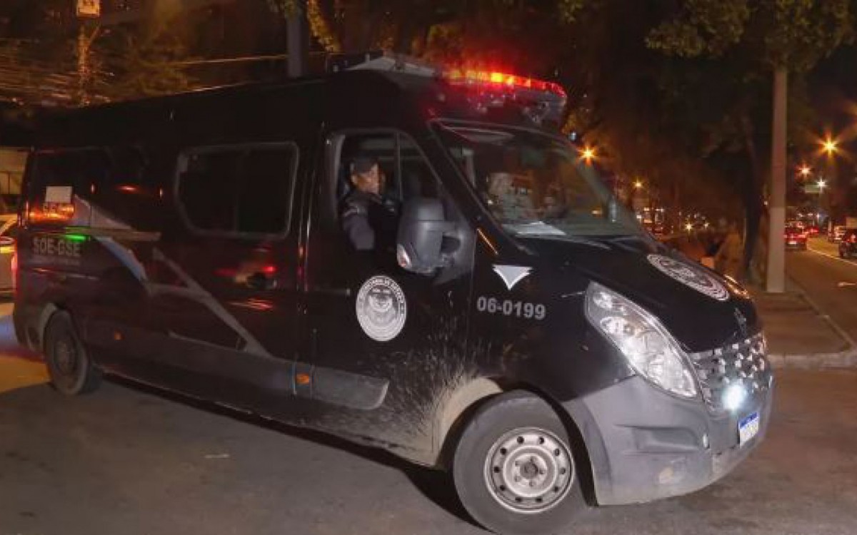 Sérgio Cabral foi transferido de presídio da Polícia Militar para Bangu 1