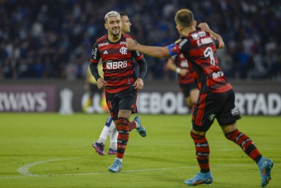 Repórter do Grupo Globo critica desempenho do Flamengo na Libertadores: 'Não apresenta jogo coletivo'