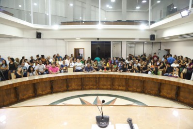 Vereadores caxienses fazem homenagem para os trabalhadores