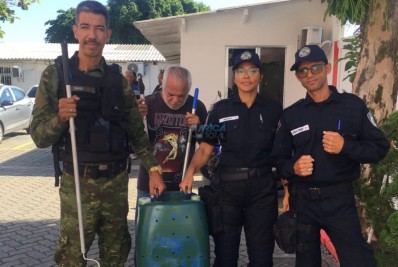 Cobra foi encontrada na Prefeitura do Centro de Maricá