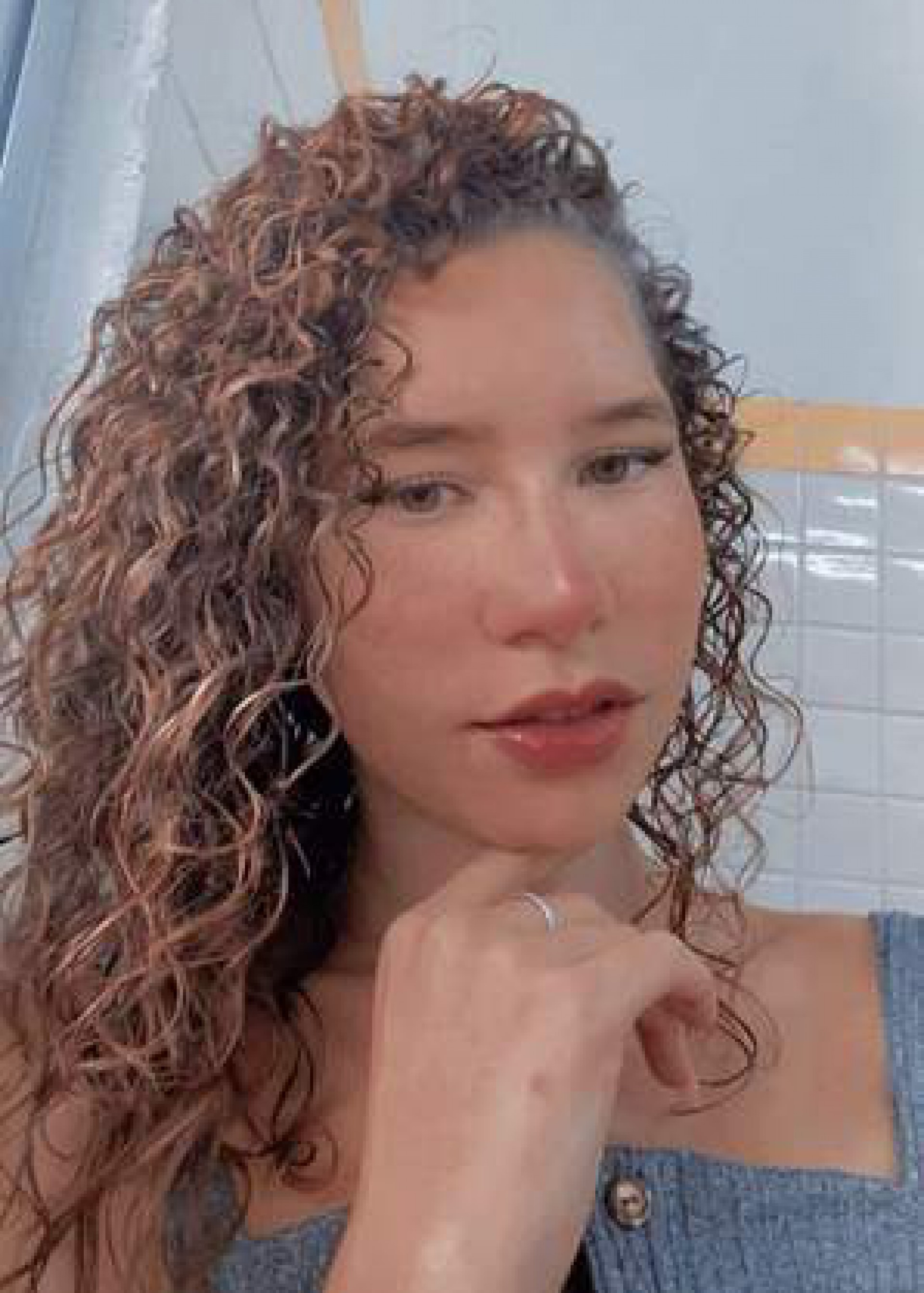 Thuane Silva, de 20 anos, tinha sa&iacute;do de casa para ir ao supermercado e n&atilde;o apareceu mais. - Reprodu&ccedil;&atilde;o/Redes Sociais.