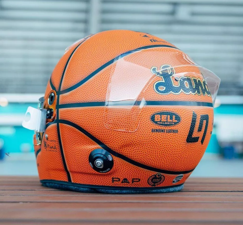 Capacete de Lando Norris, da McLaren