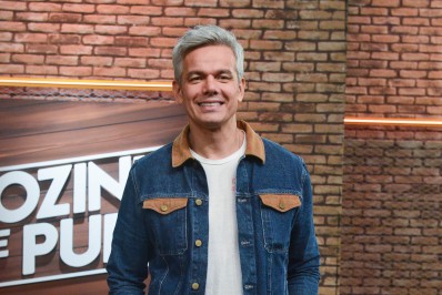 De volta ao SBT, Otaviano Costa vibra: 'Estou feliz pra caramba'