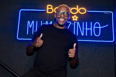 Mumuzinho cancela show por causa da chuva no Rio