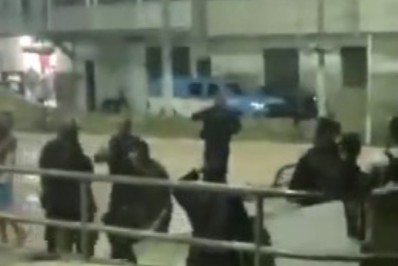 Manoel Corrêa recebe protesto contra ação truculenta da PM durante Batalha de Rima em Cabo Frio