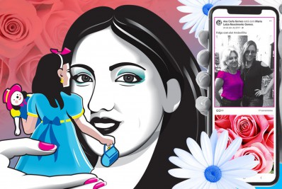 Sorriso de mãe para filha