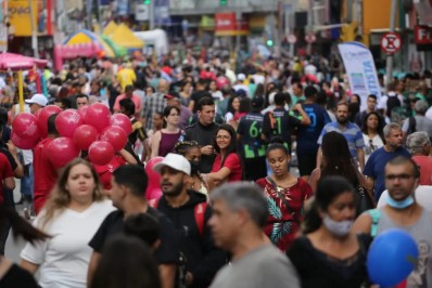 ‘Rua de Compras’ aquece comércio e oferece serviços, lazer e cultura em Volta Redonda