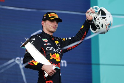 Verstappen supera Ferraris e ganha GP de Miami de Fórmula 1