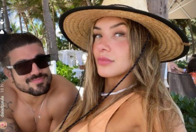 Caio Castro e a namorada curtem viagem ao Ceará