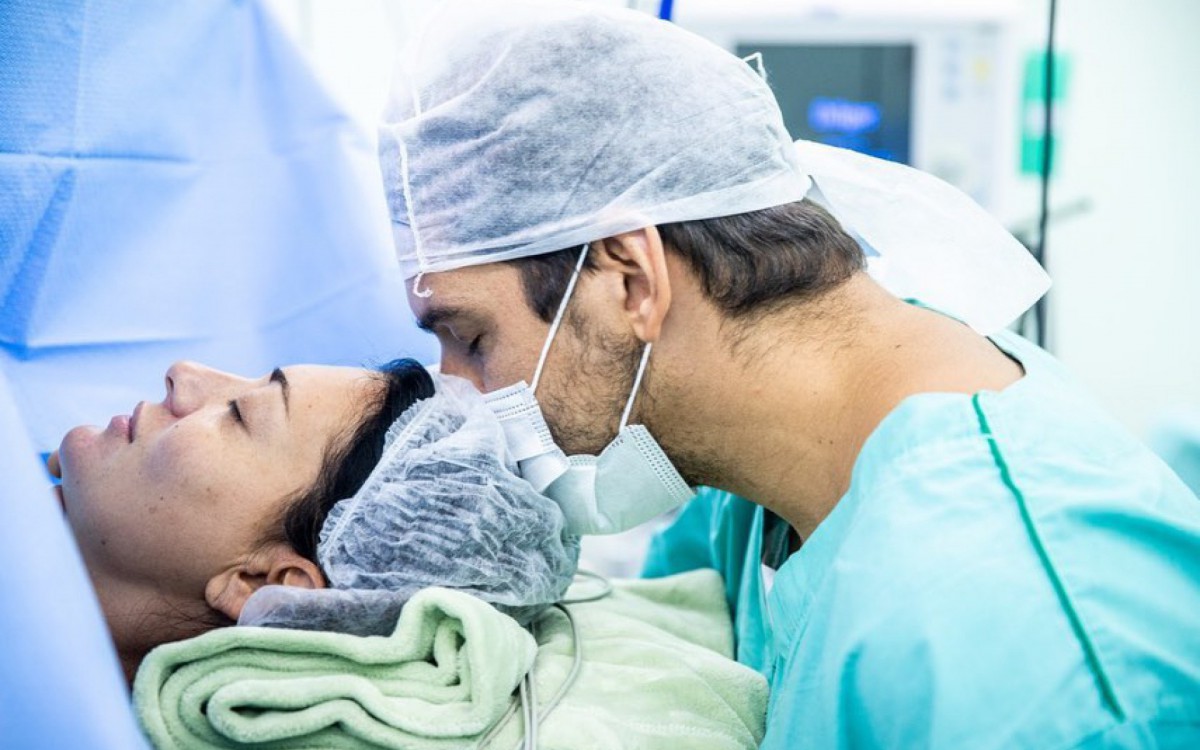 Felipe Pezzoni anuncia o nascimento de Filippo, seu terceiro filho com Rossana Agnoletto - Reprodução/Instagram