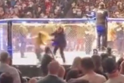 Vídeo: Segurança arremessa mulher que tentou invadir o octógono do UFC 274