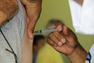 Sábado será de vacinação contra Covid-19 e gripe em Caxias